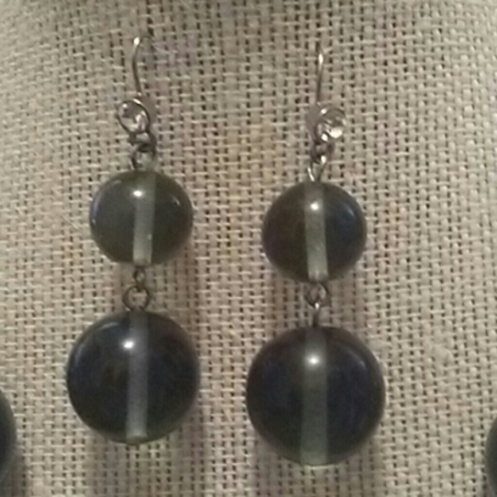 KENNETH COLE SMOKY GRAY SET - Picture 3 of 3